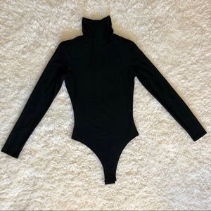 Fashion Nova turtle neck body suit black small